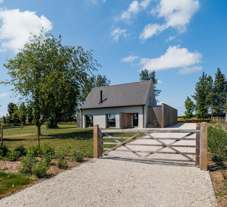 Wooden extension and fencing home Ramskapelle | Carpentier