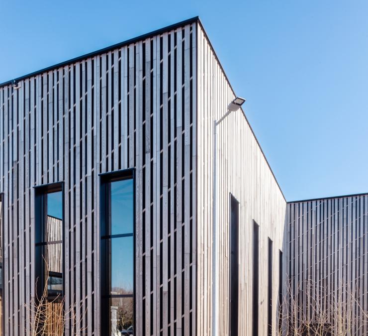 Thermo ash cladding Stadium fitness centre Sint-Jans-Molenbeek