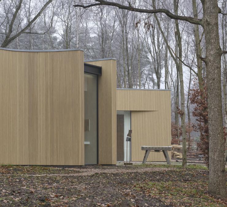 Organische architectuur afgewerkt met Accoya gevelbekleding Organische architectuur afgewerkt met Accoya gevelbekleding